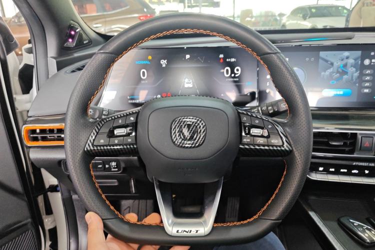 Used Changan UNI-T 2022 1.5T Sport Edition Flagship Version
