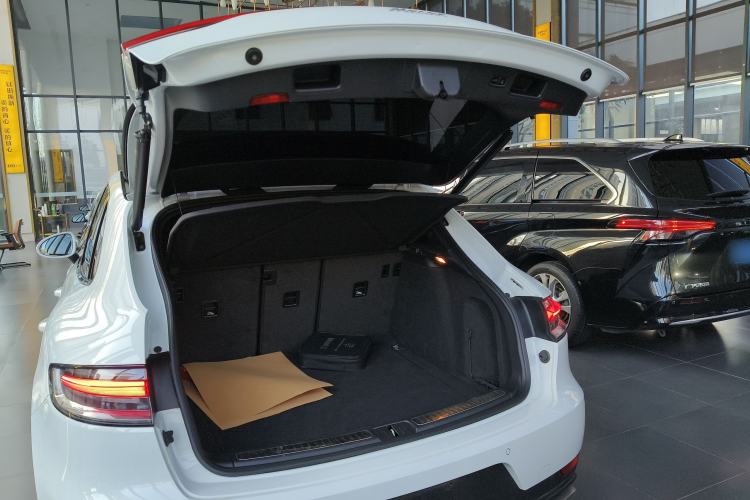 Used Porsche Macan 2021 Macan 2.0T