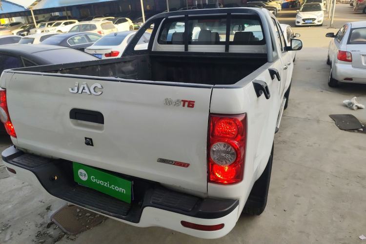 Used  T6 2020 2.0T Diesel Two-Wheel-Drive Elite Version Long Wheelbase China VI Emission Standard HFC4DB2-2E