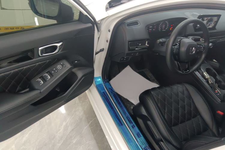 Used Honda Civic 2022 240TURBO CVT Dynamic Edition
