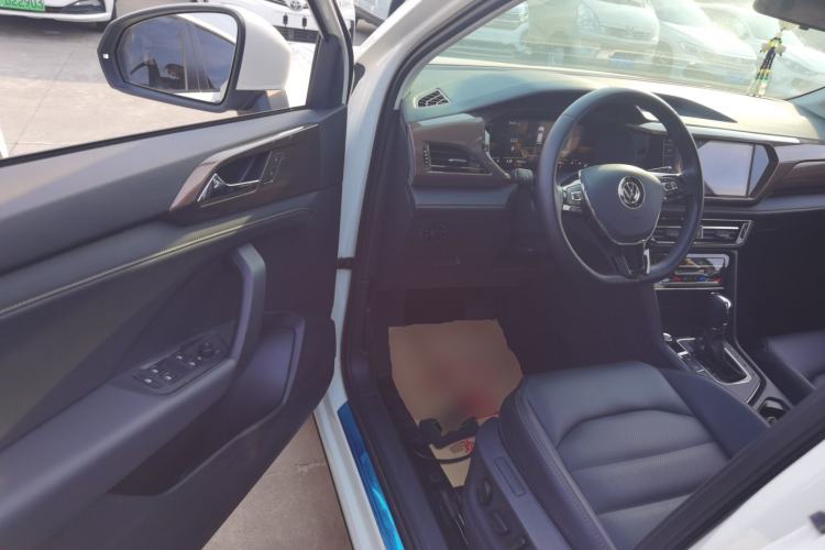 Used Volkswagen Tharu 2022 280TSI Two-Wheel-Drive Luxury Edition
