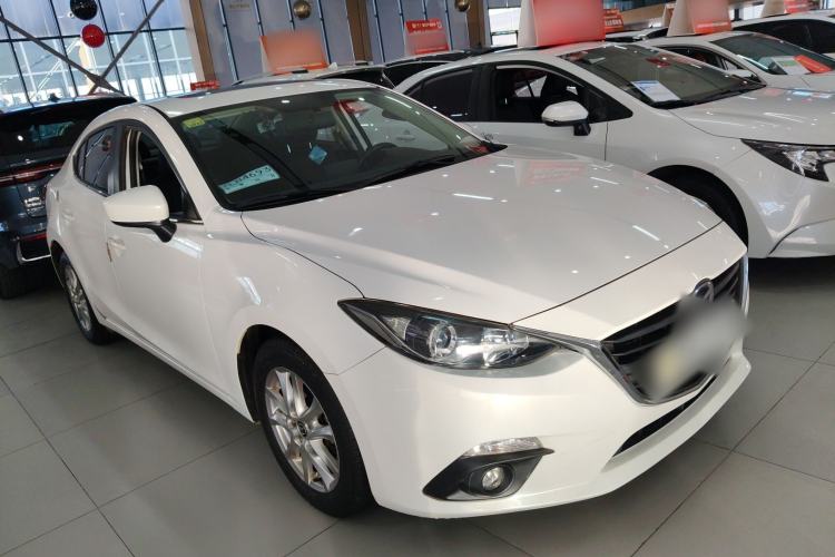 Used Mazda Mazda 3 Axela 2014 Sedan 1.5L Automatic Luxury Model
