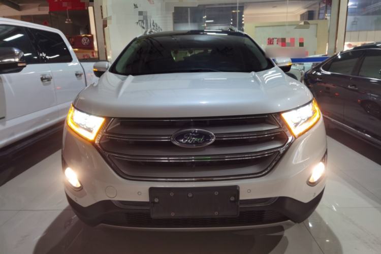 Used Ford Edge 2018 EcoBoost 245 Four-Wheel Drive Titanium 7-Seater
