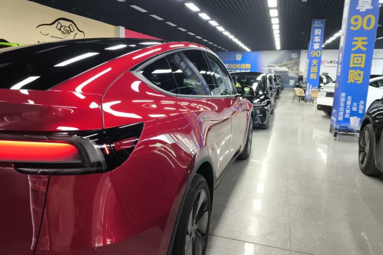 Used Tesla Model Y 