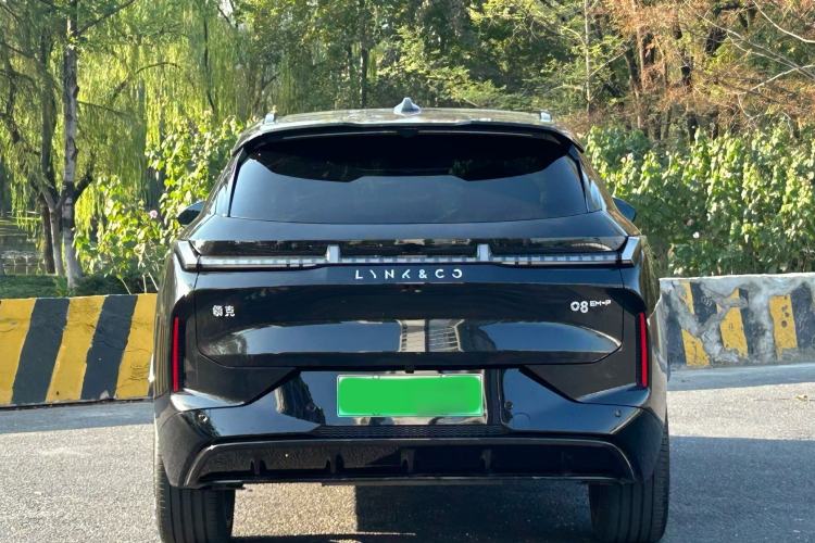 Used Lynk & Co 08 EM-P 2023 120km Long-Range Pro
