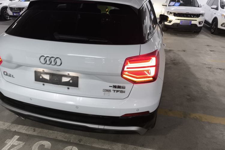 Used Audi Q2L 2018 35 TFSI Launch Exclusive Edition China VI
