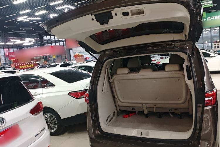 Used Buick GL8 2021 Land Cruiser Executive 652T Premium Model
