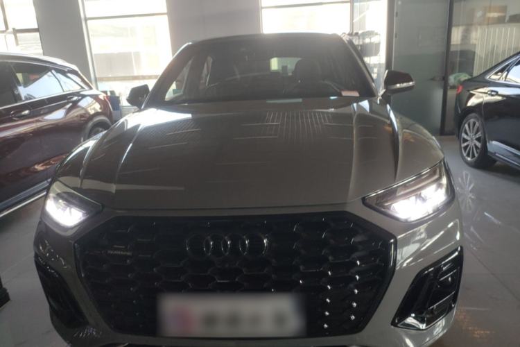 Used Audi Q5L Sportback 2022 40 TFSI Luxury Model
