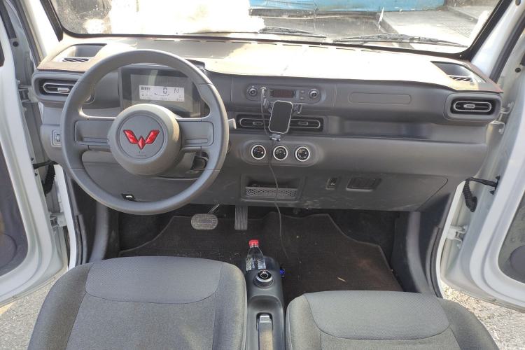 Used Wuling Zhiguang New Energy 2025 Standard Model