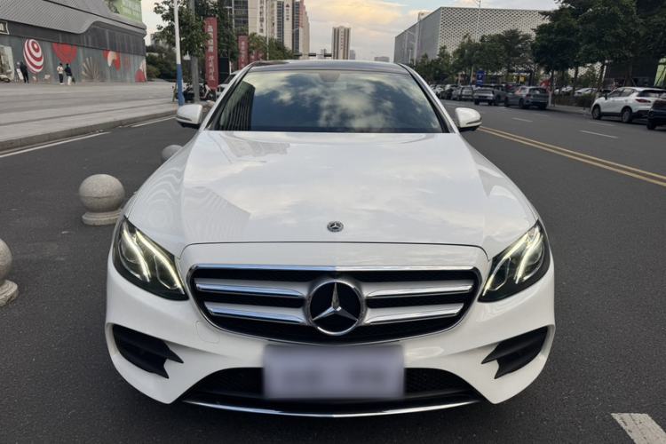 Used Mercedes-Benz E-Class 2020 E 300 L Sporty and Stylish Model

