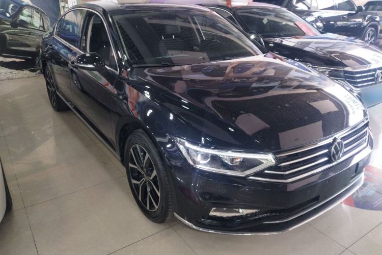 Used Volkswagen Magotan 2020 330TSI DSG Leading Model
