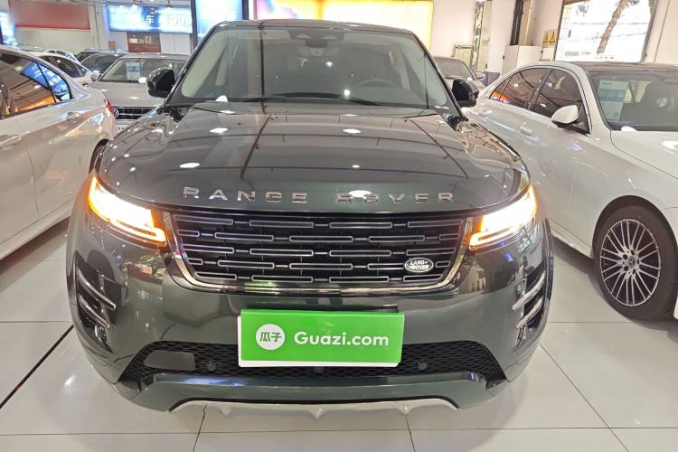 Used Land Rover Range Rover Evoque 2024 Aurora L 249 PS Prestige Light-Chasing Edition
