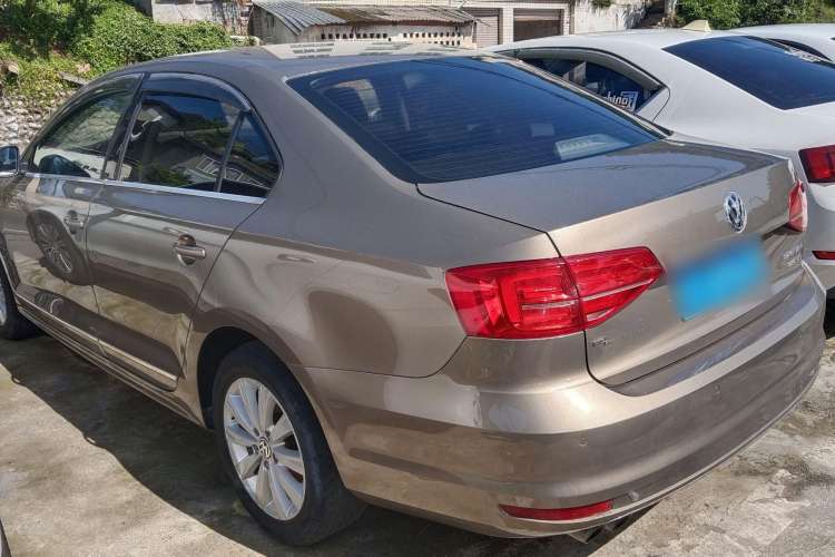 Used Volkswagen Sagitar 2016 230TSI 25th Anniversary Edition
