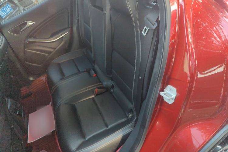 Used Mercedes-Benz GLA 2017 GLA 200 Fashion Model