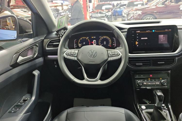 Used Volkswagen Tharu 2025 NewRui 300TSI Prestige Edition
