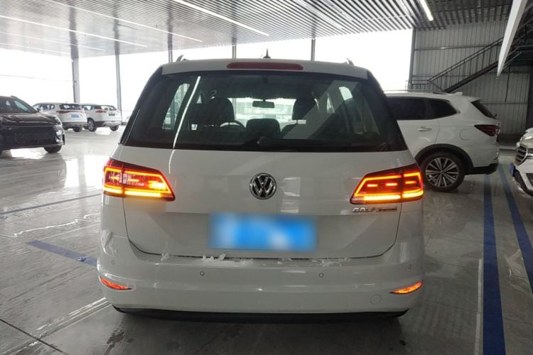 Used Volkswagen Golf Sportsvan 2018 1.6L Automatic Comfort Model
