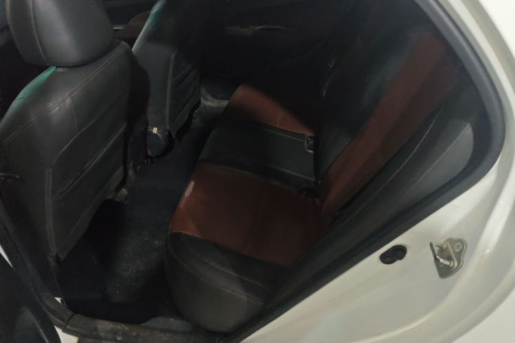 Used BYD F3 2015 Energy-Saving Edition 1.5L Manual Luxury Model
