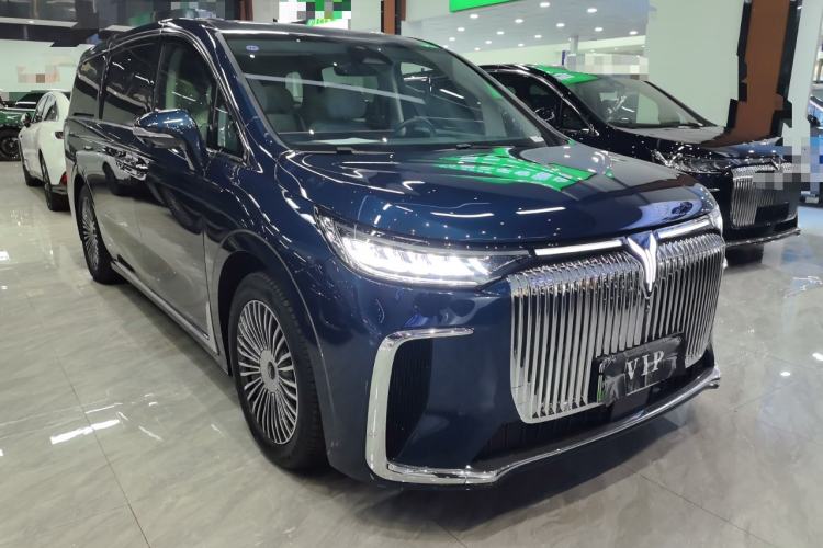 Used VOYAH Dream 2025 PHEV Four-Wheel-Drive Flagship Kunpeng Edition
