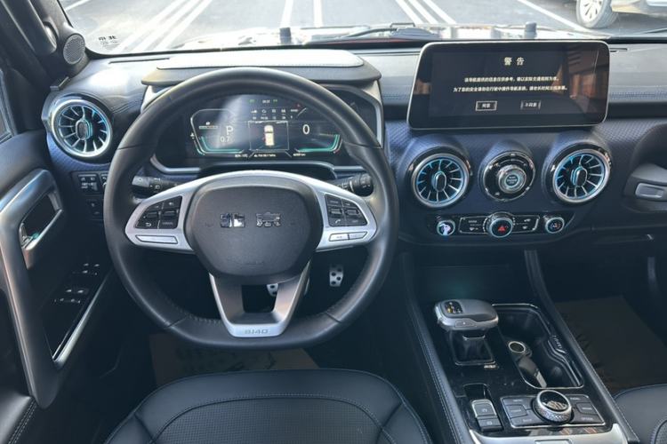 Used BAIC Off-Road BJ40 2020 2.0T Automatic Four-Wheel Drive Urban Hunter Edition Chivalrous Type
