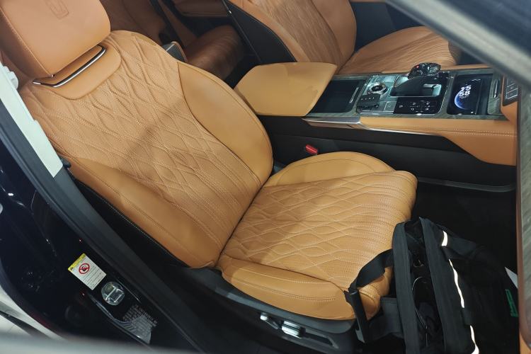 Used Tank 500 New Energy 2023 Hi4-T
