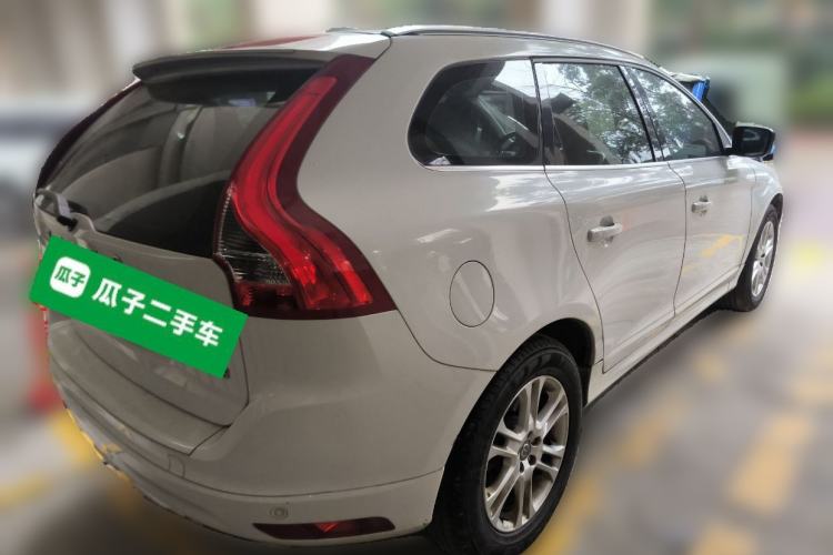 Used Volvo XC60 2015 T5 Smart Upgrade Model

