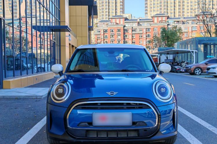 Used  MINI 2022 1.5T COOPER Classic Edition Five-Door Version
