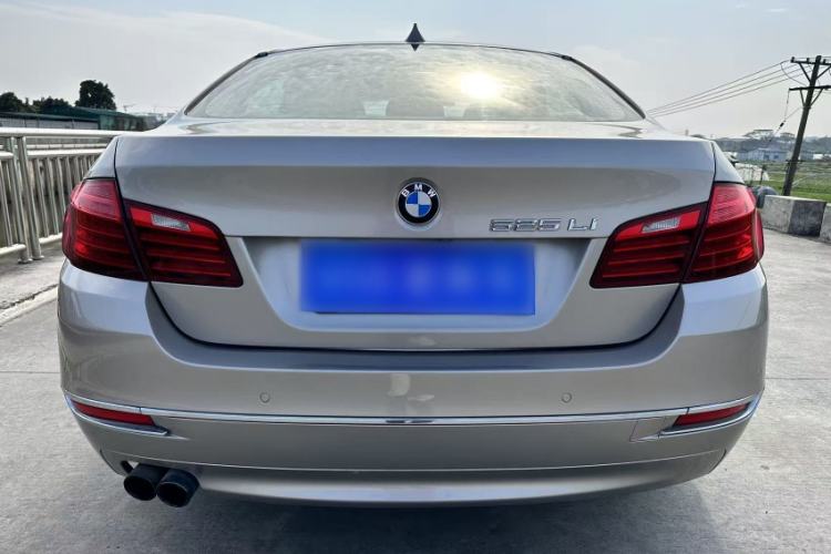 Used BMW 5 Series 2014 525Li Luxury Design Package
