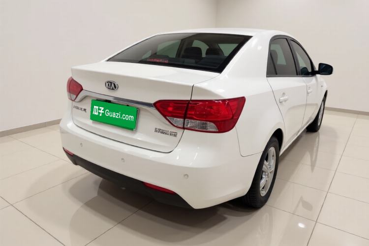 Used Kia Forte 2014 1.6L MT GL
