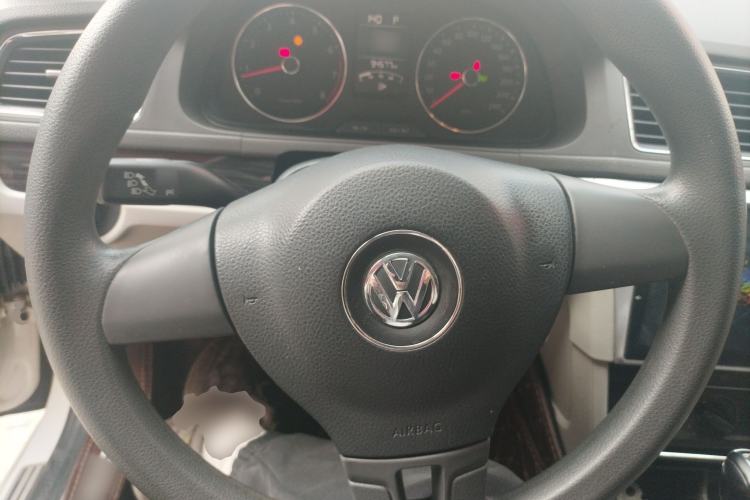 Used Volkswagen Gran Lavida 2013 1.4 TSI Automatic Comfort Model