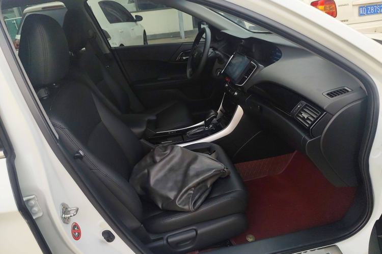 Used Honda Accord 2016 2.0L Comfort Edition
