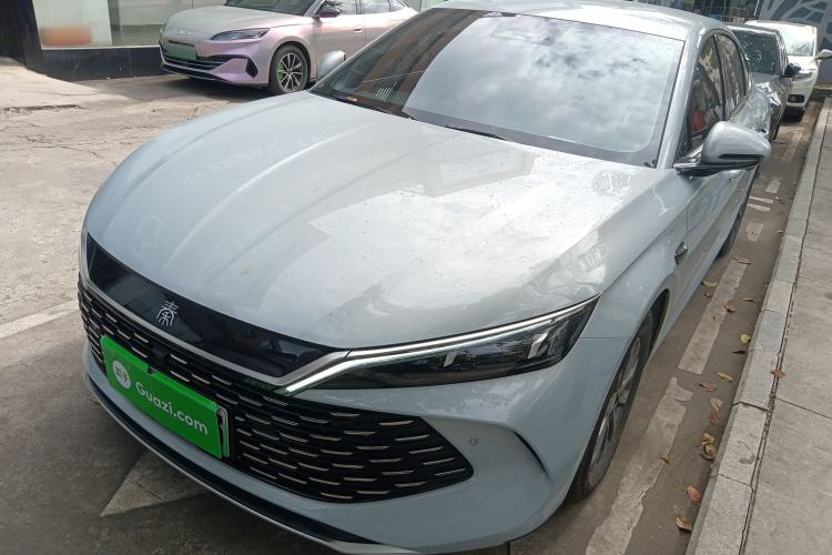 Used BYD Qin L 2025 DM-i Smart Drive 80KM Leading Model