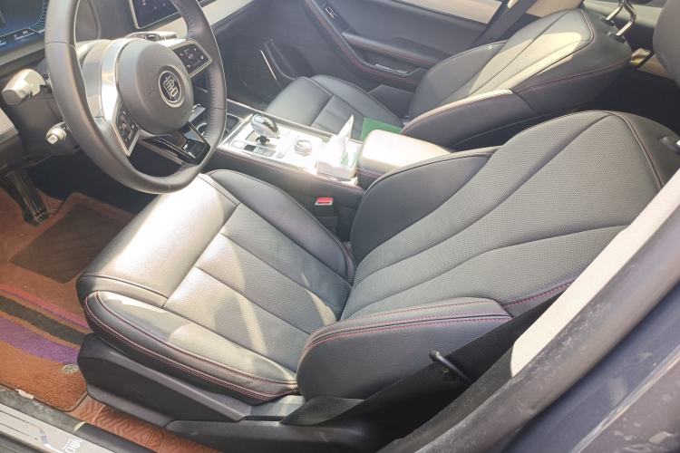 Used BYD Tang New Energy 2018 DM 2.0T All-Wheel Drive Smart Connectivity Luxury Model 7 Seats China V Emission Standard