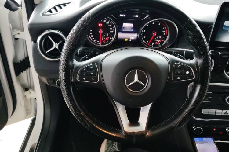 Used Mercedes-Benz GLA 2017 GLA 200 Sport Edition
