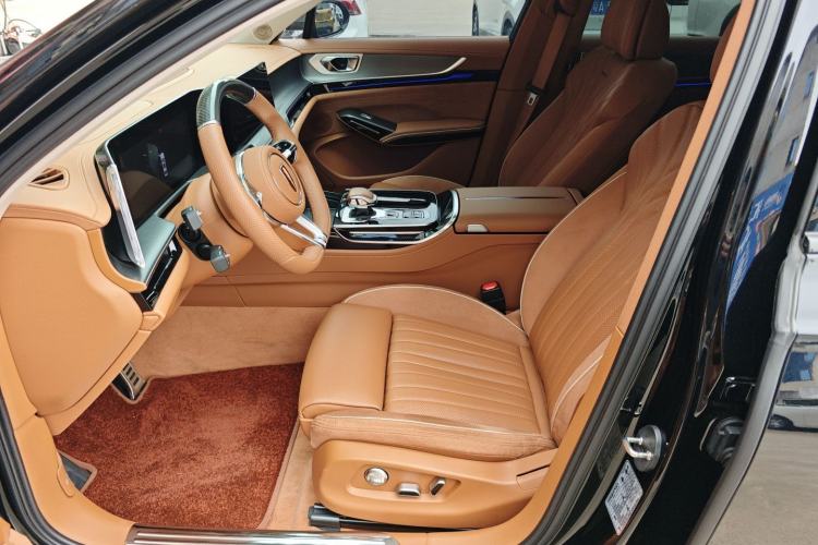 Used Hongqi H9 2024 2.0T Qichang Private Enjoyment Luxury Edition
