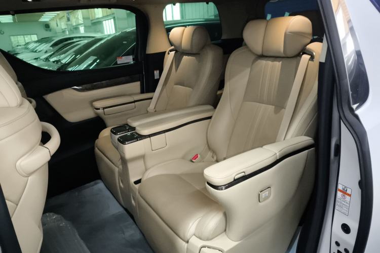 Used Toyota Vellfire 2020 Dual-Engine 2.5L HV Prestige Edition
