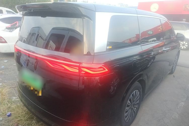 Used BYD Xia 2025 DM-i 1.5T 180km Excellence Model
