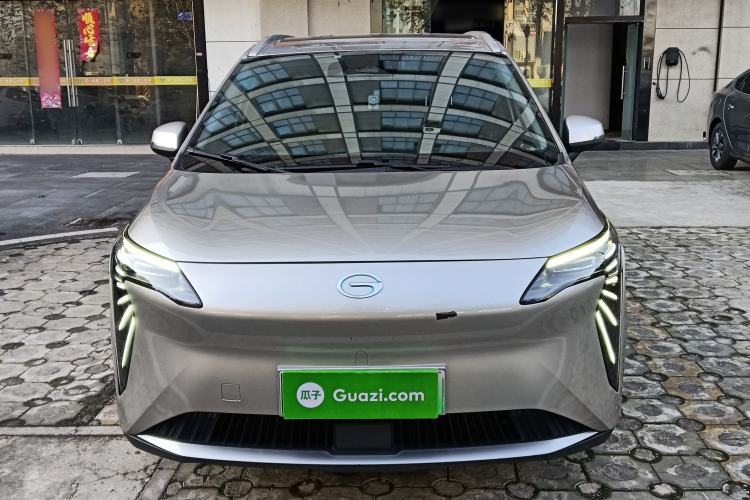 Used AION Y 2023 Younger
