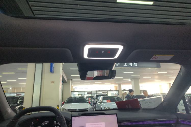 Used Zeekr 7X 2025 100 kWh Long-Range Rear-Wheel Drive with Intelligent Driving Features
