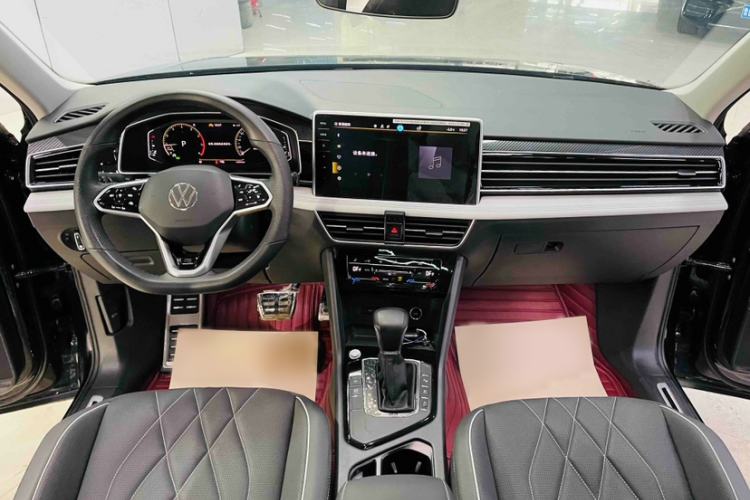 Used Volkswagen Tiguan L 2023 330TSI Automatic Two-Wheel Drive R-Line Enjoyment Edition