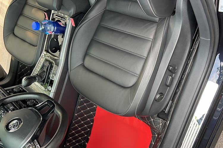 Used Volkswagen Passat 2017 330TSI DSG Luxury Edition
