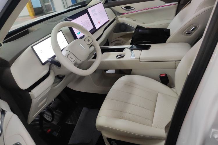 Used Wey Lanshan 2025 Four-Wheel Drive Max