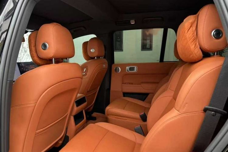 Used Li Auto L8 2024 Pro Model
