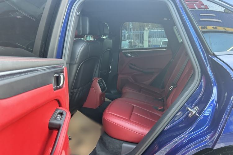 Used Porsche Macan 2022 Macan 2.0T
