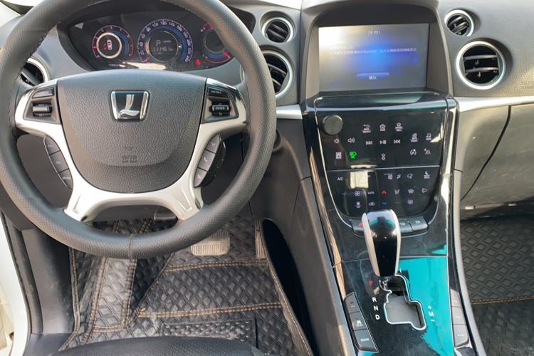 Used Luxgen Great 7 SUV 2014 2.2T Two-Wheel-Drive Smart Version