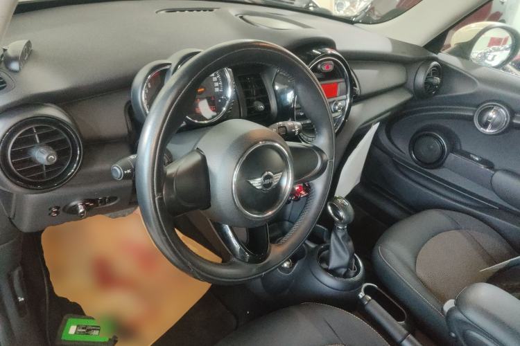 Used  MINI 2014 1.2T ONE
