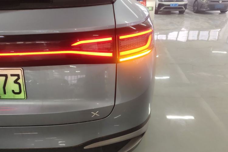 Used Volkswagen ID.4 X 2025 Smart Version Pure & Intelligent Enjoyment Edition
