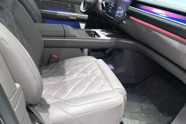 Used Nio ES8 2026 Model 6-seat Executive Luxury Edition
