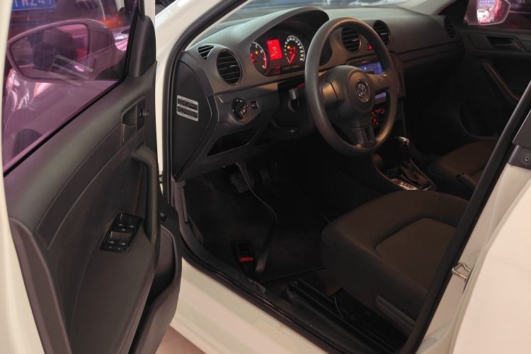 Used Volkswagen Jetta 2015 Value Edition 1.6L Automatic Fashion Version