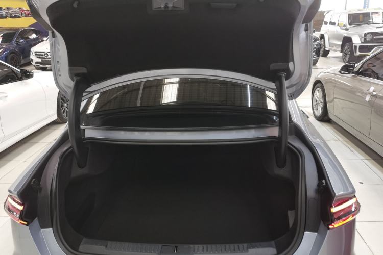 Used Lincoln Z 2022 iXiang Luxury Edition
