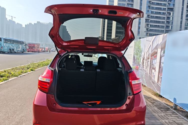 Used Toyota YARiS L 2021 1.5L CVT Leading Edition
